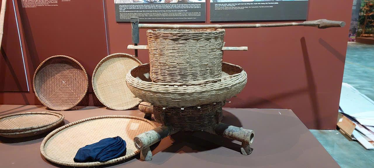Revelando o espaço cultural no Centro de Exposições do Vietnã - foto 8