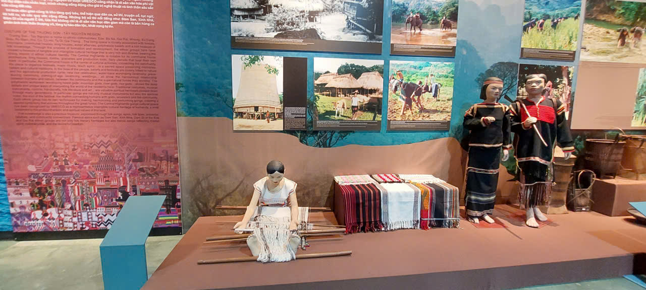 Revelando o espaço cultural no Centro de Exposições do Vietnã - foto 11
