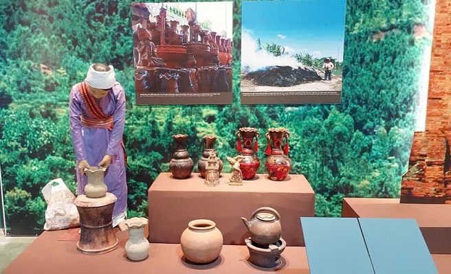 Revelando o espaço cultural no Centro de Exposições do Vietnã - foto 4