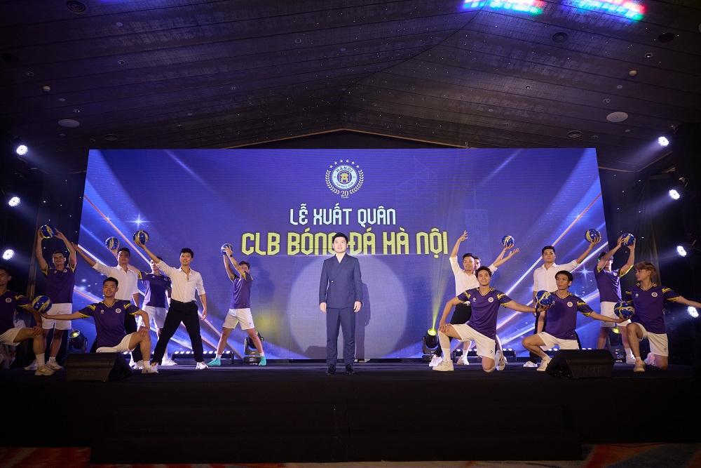 Hà Nội FC xuất quân mùa giải 2025/26 và khai trương cửa hàng chính thức - ảnh 3