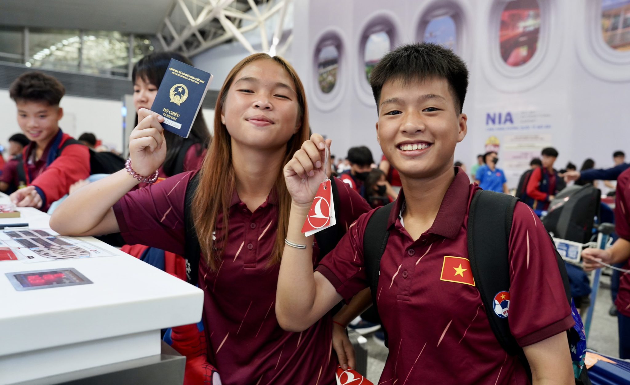 ក្រុមនារី U17 វៀតណាម ទៅដល់អាល្លឺម៉ង់ ចាប់ផ្តើមកម្មវិធី Bundesliga Dream - រូបថត ១