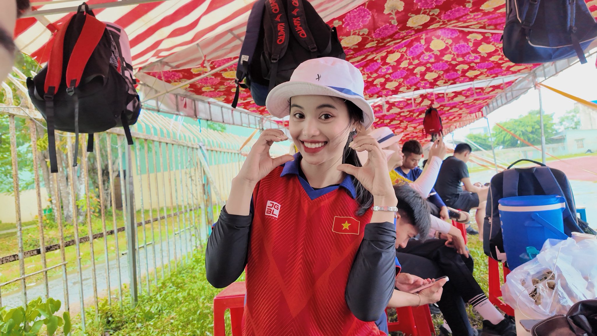 Gadis panas kampung memanah dan keajaiban memenangi tiket ke Sukan Olimpik dua kali - foto 2