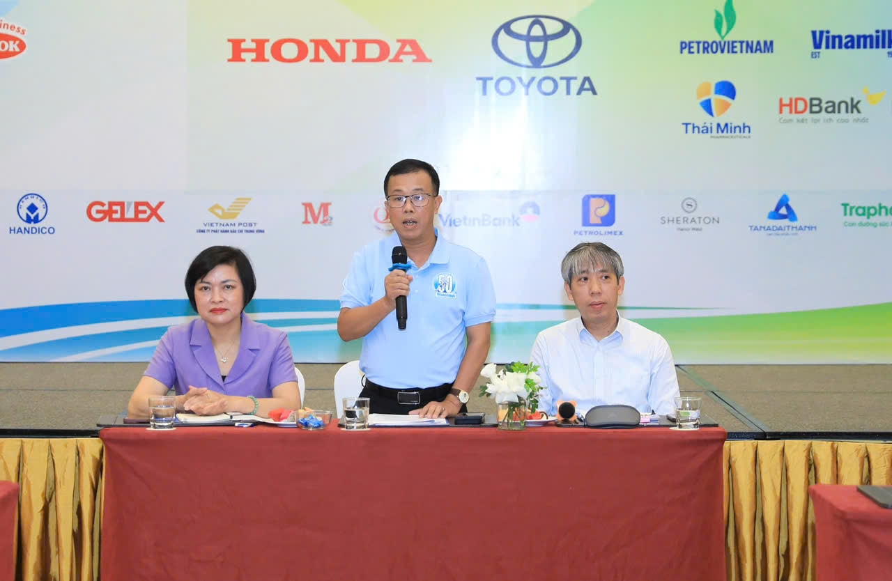 Many top Vietnamese track and field athletes compete - photo 2