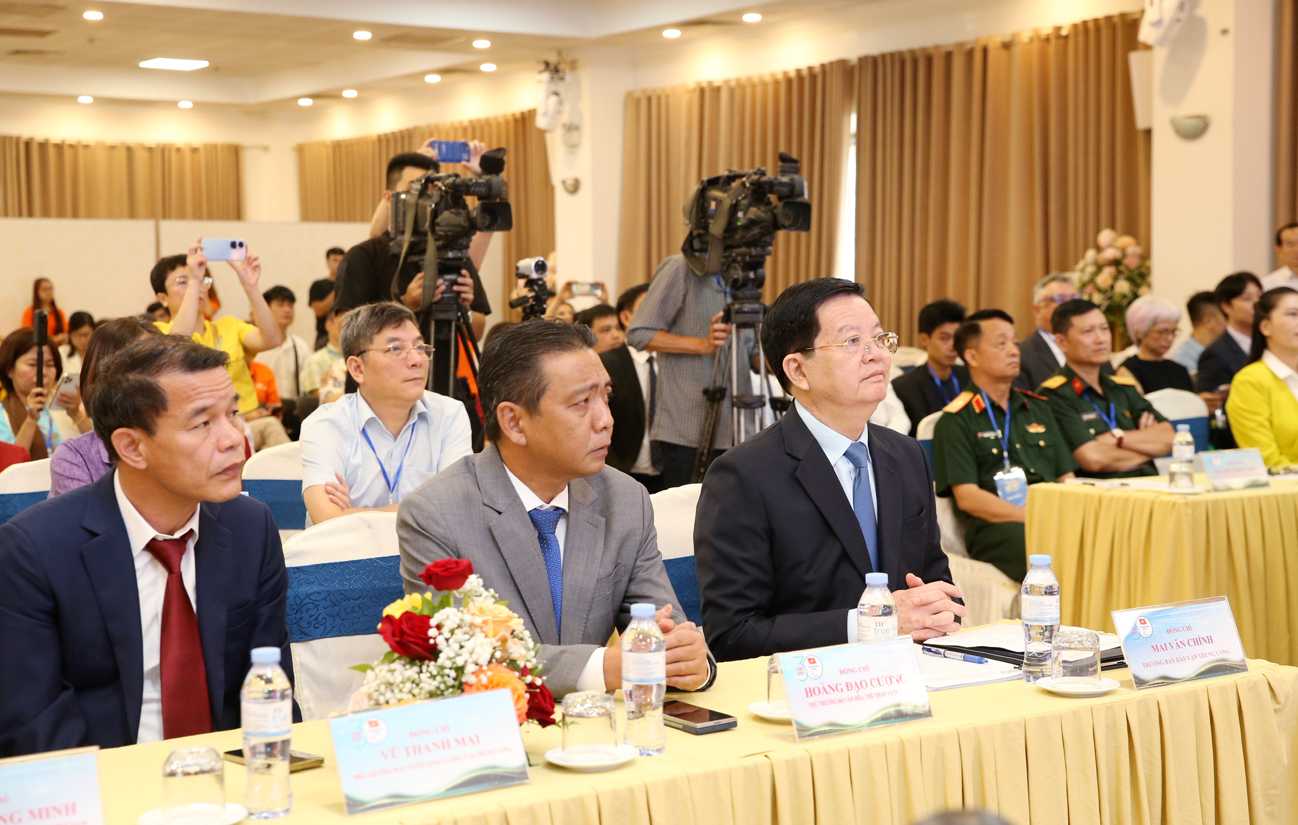 Подорож рішучості та прагнення піднятися - фото 1