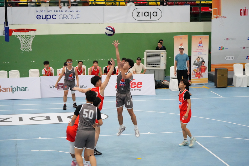 ប្រកាសការប្រកួតបាល់បោះយុវជន VnExpress ឆ្នាំ 2025 - Ziaja Cup - រូបថតទី 2