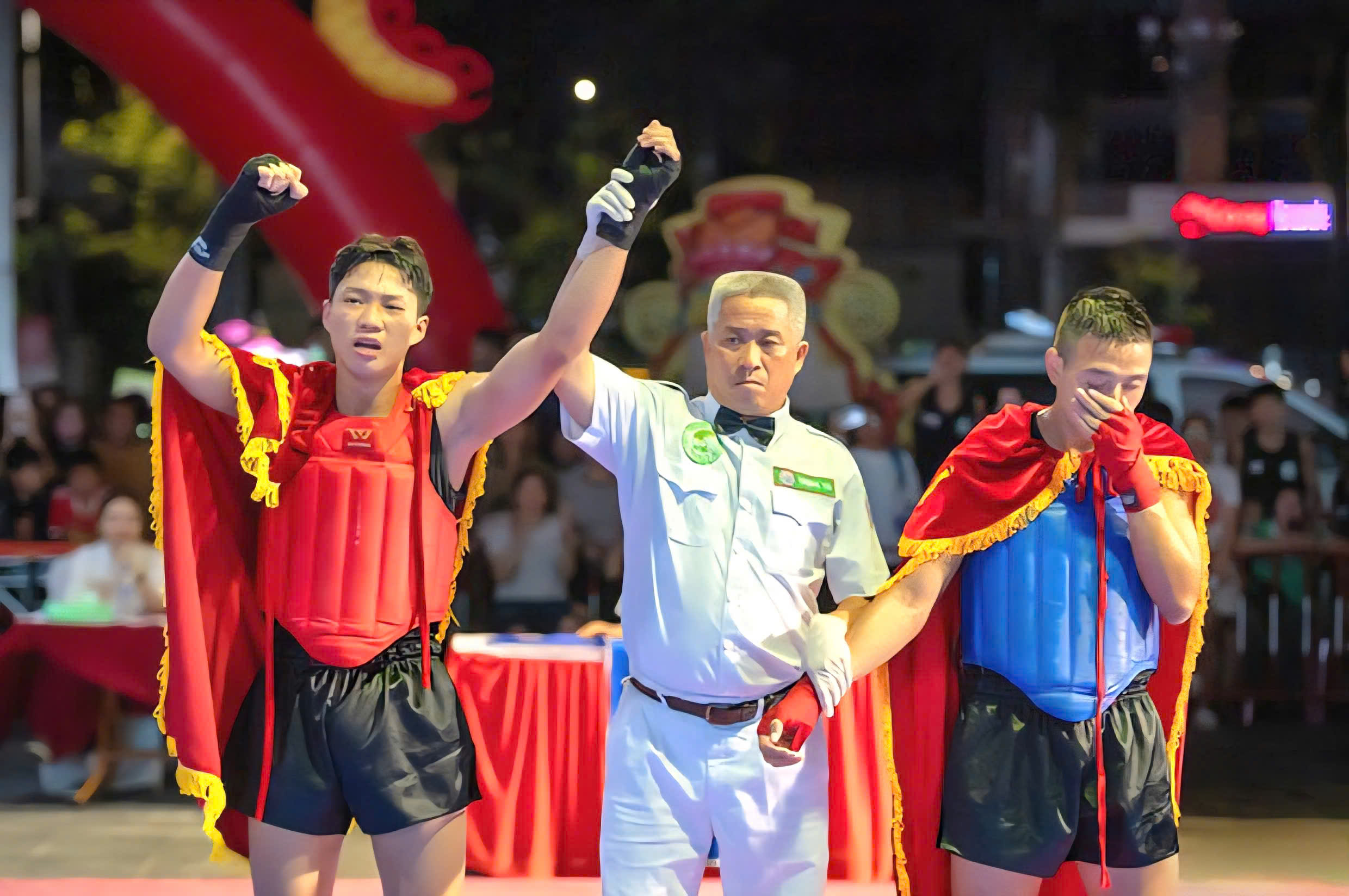 Vietnamesisk kampsport lyser upp på Thanh Hoas blå himmel - foto 2