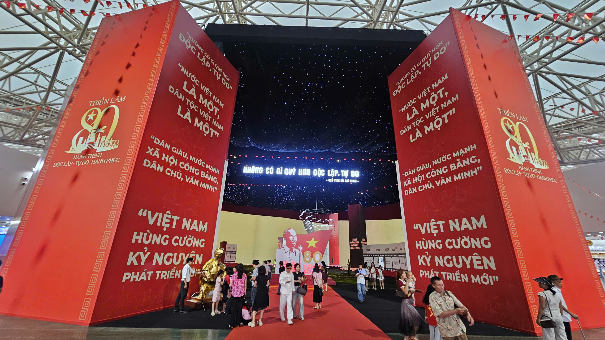 Obří 3D mapování - vrchol - foto 6