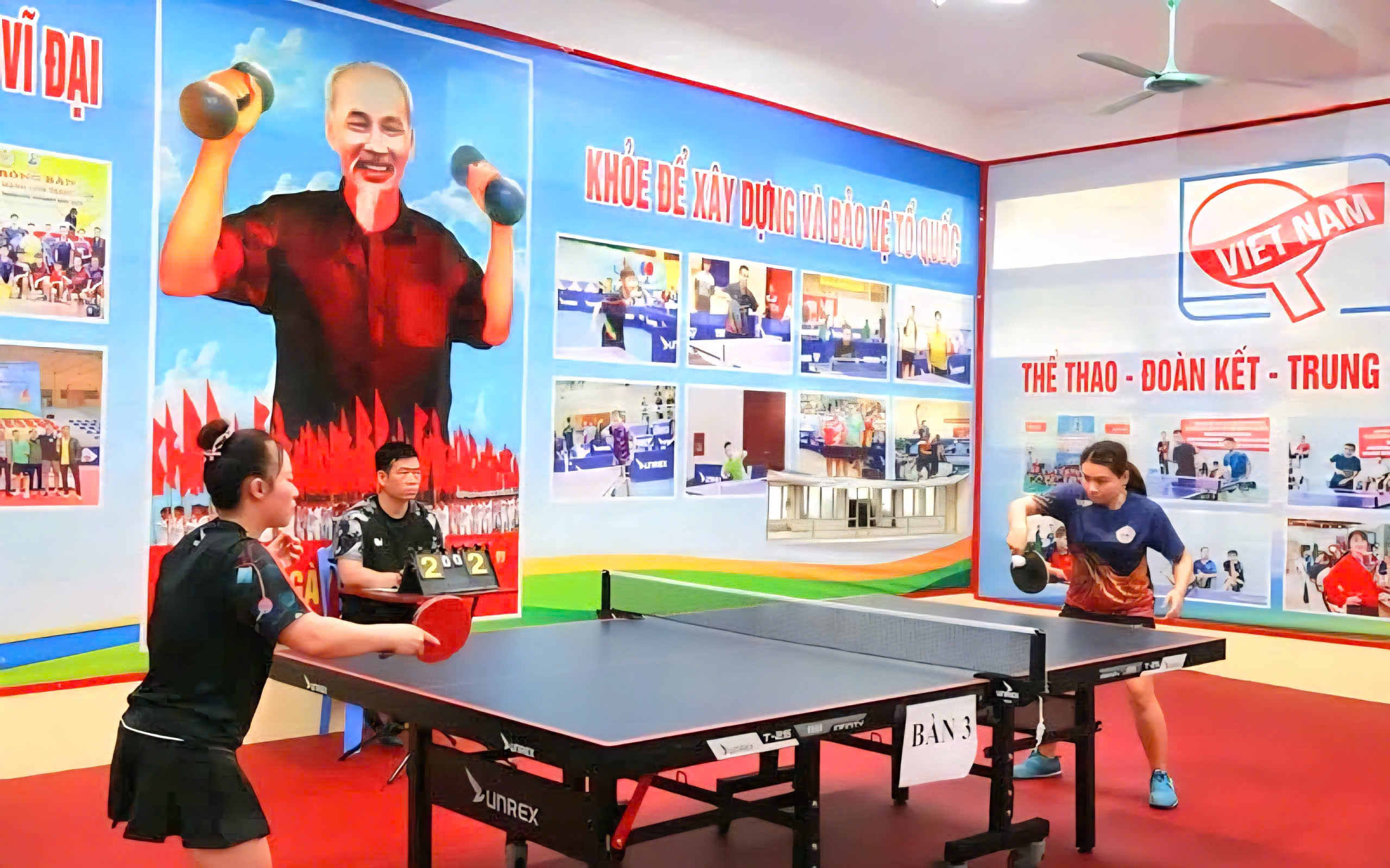 Thanh Hoa آخری مرحلے میں ثقافتی، کھیلوں اور سیاحت کی ترقی کو تیز کرتا ہے - تصویر 3