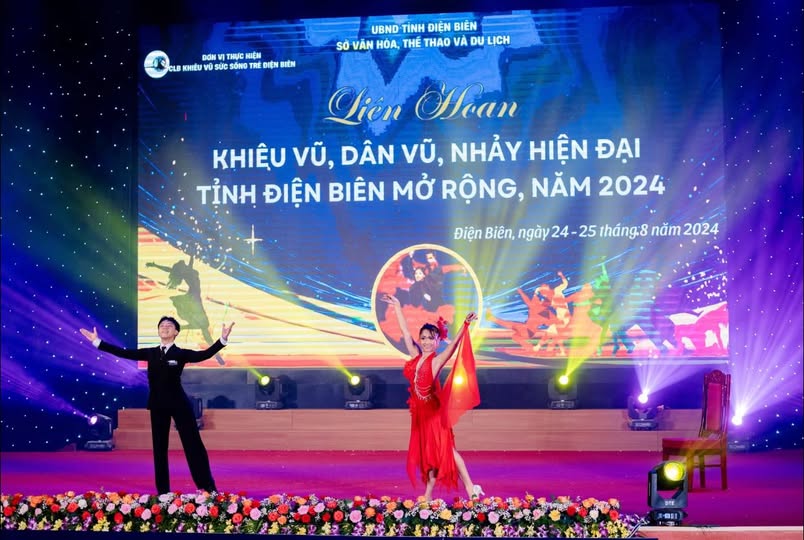 Dien Bien Open Artistiek Sport Dans Toernooi 2025 - foto 1