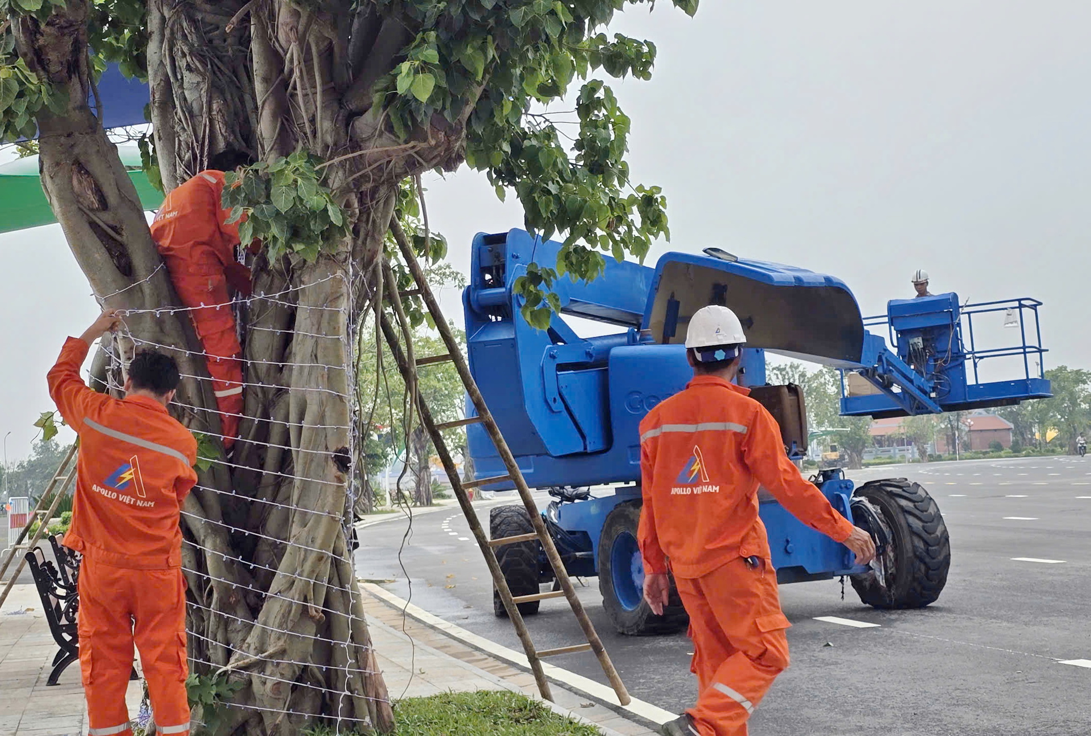 Závod vstříc pokroku na Národní výstavě úspěchů - foto 5