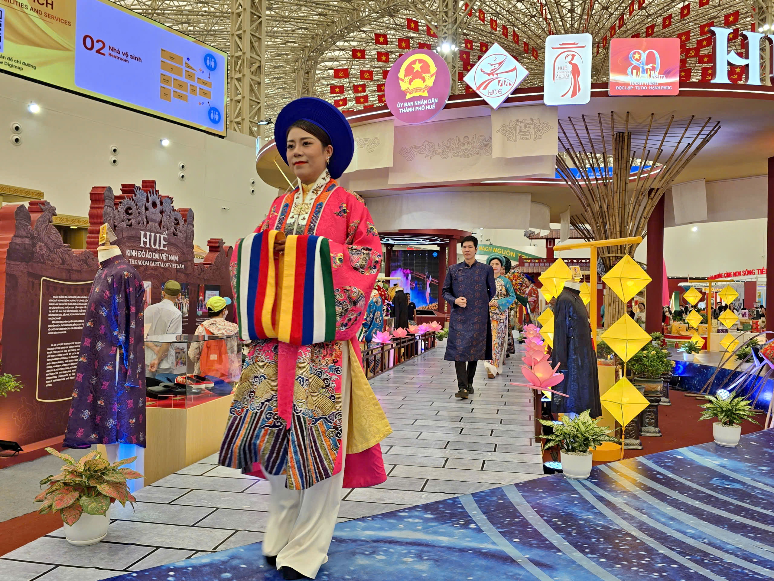 Inti sari seni bertemu di Pameran Prestasi Nasional - foto 8