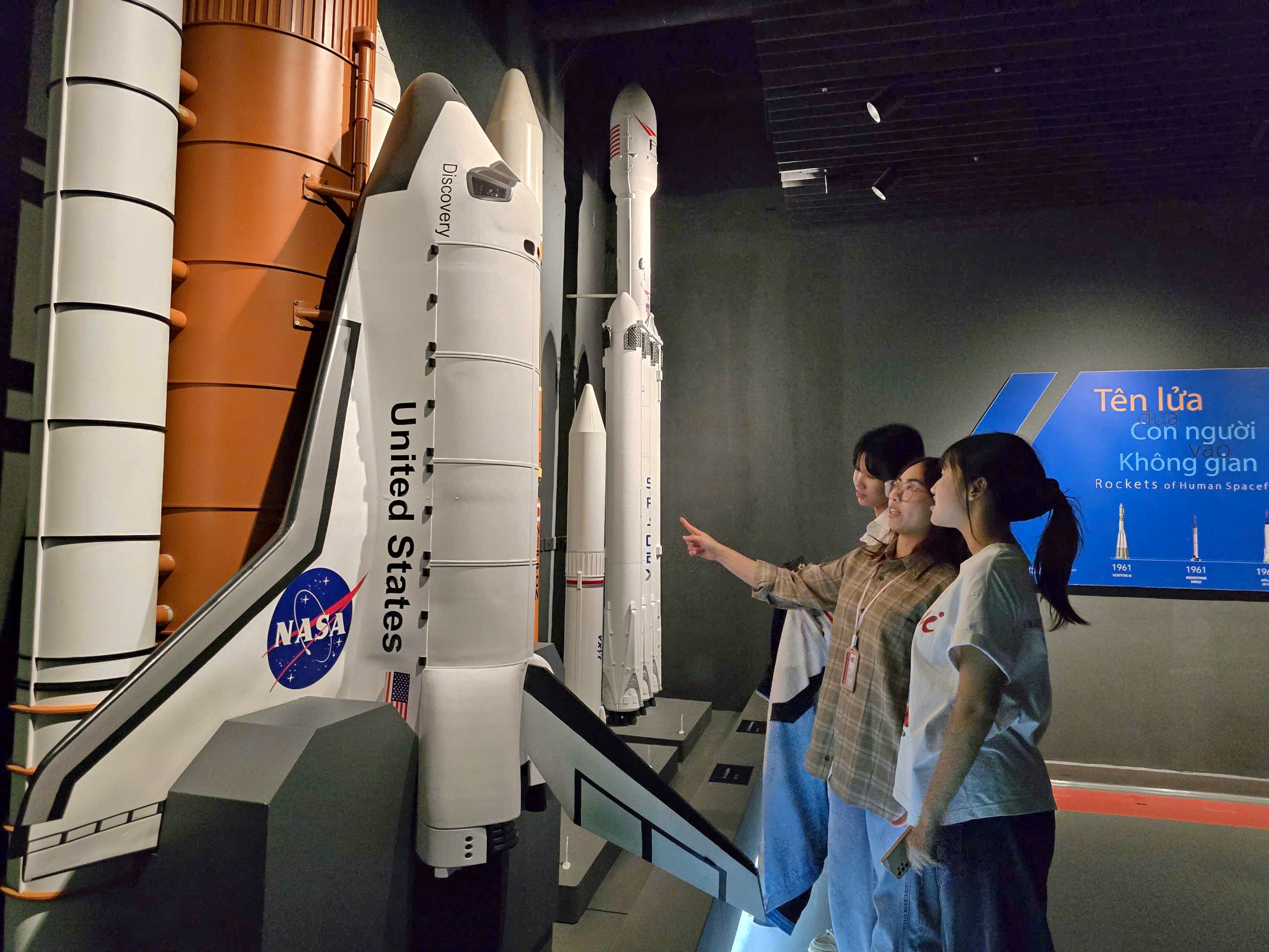 រុករកកន្លែងដែលបង្ហាញអាថ៌កំបាំងនៃសកលលោក - រូបថត 5