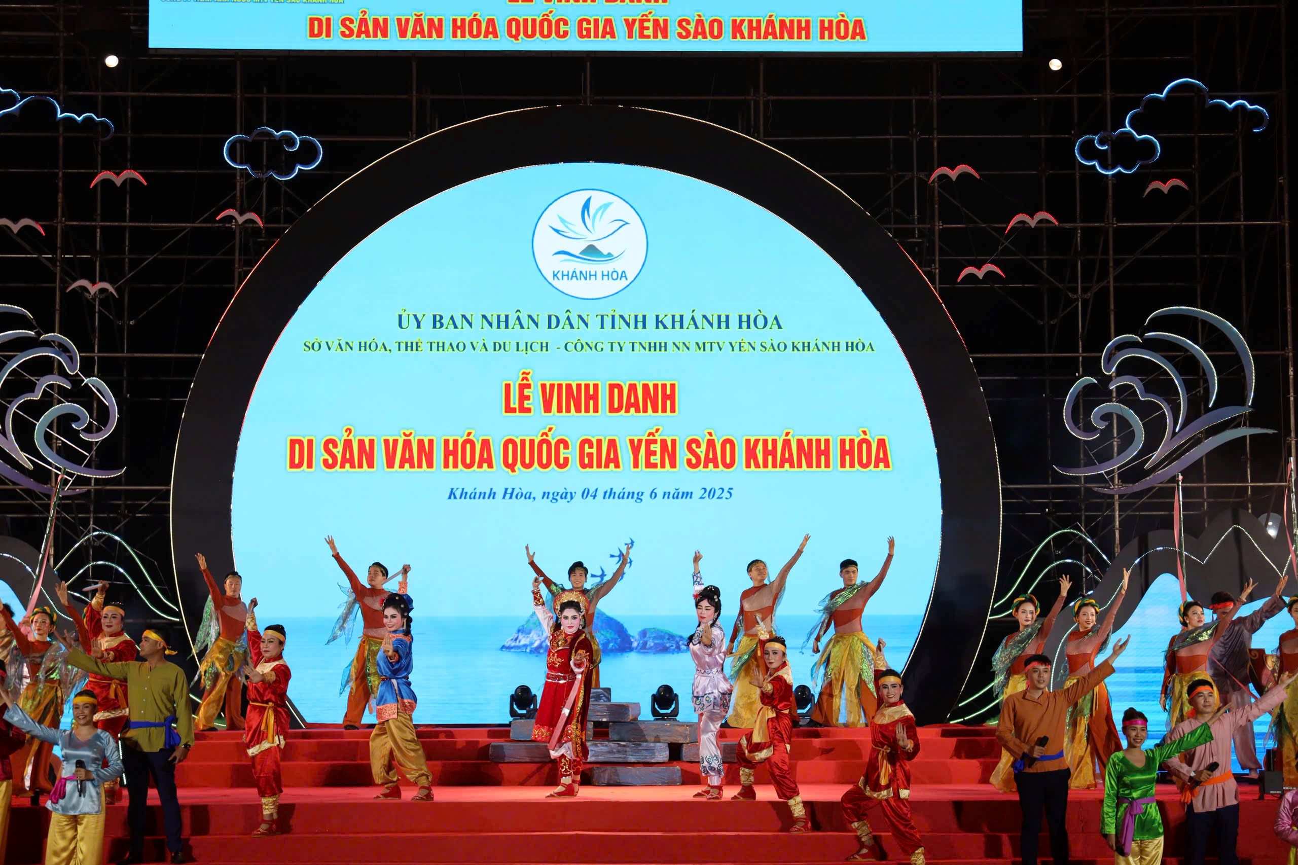 Menghormati Warisan Budaya Takbenda Nasional Sarang Salanganes Khanh Hoa - foto 2