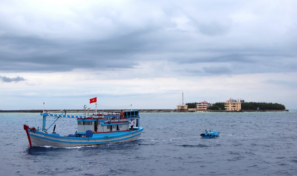 海の真ん中にある支点 - 写真1