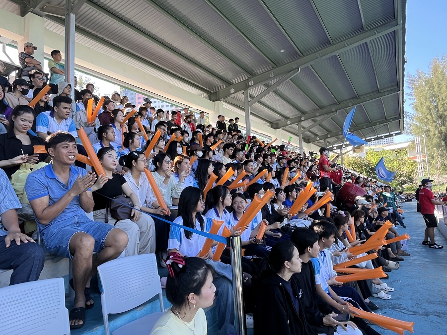 The Water Resources University wins the 4th Vietnam Youth and Student Football Tournament – Photo 5