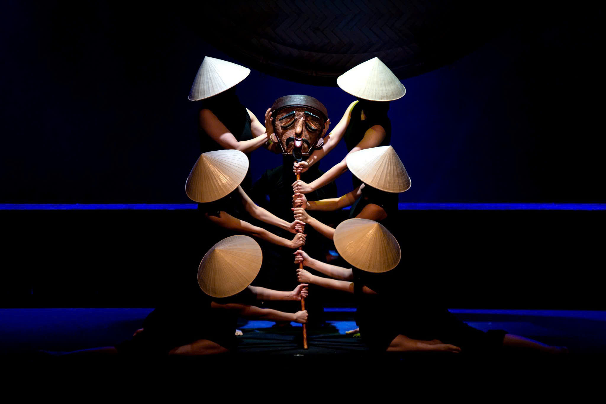 Nhà hát Múa rối Việt Nam: Thủy đình Việt bứt phá trên những sân khấu lớn - ảnh 4