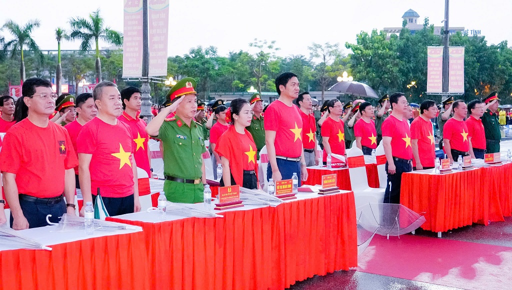 Nadšená reakce na „Pokrok ve Vietnamu“ – foto 1