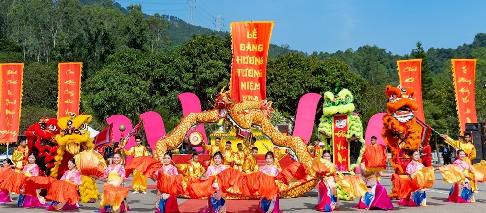 ដំណោះស្រាយដើម្បីរក្សានិងលើកកម្ពស់អត្តសញ្ញាណវប្បធម៌របស់ Nghe An ក្នុងយុគសម័យថ្មី - រូបថត ៤