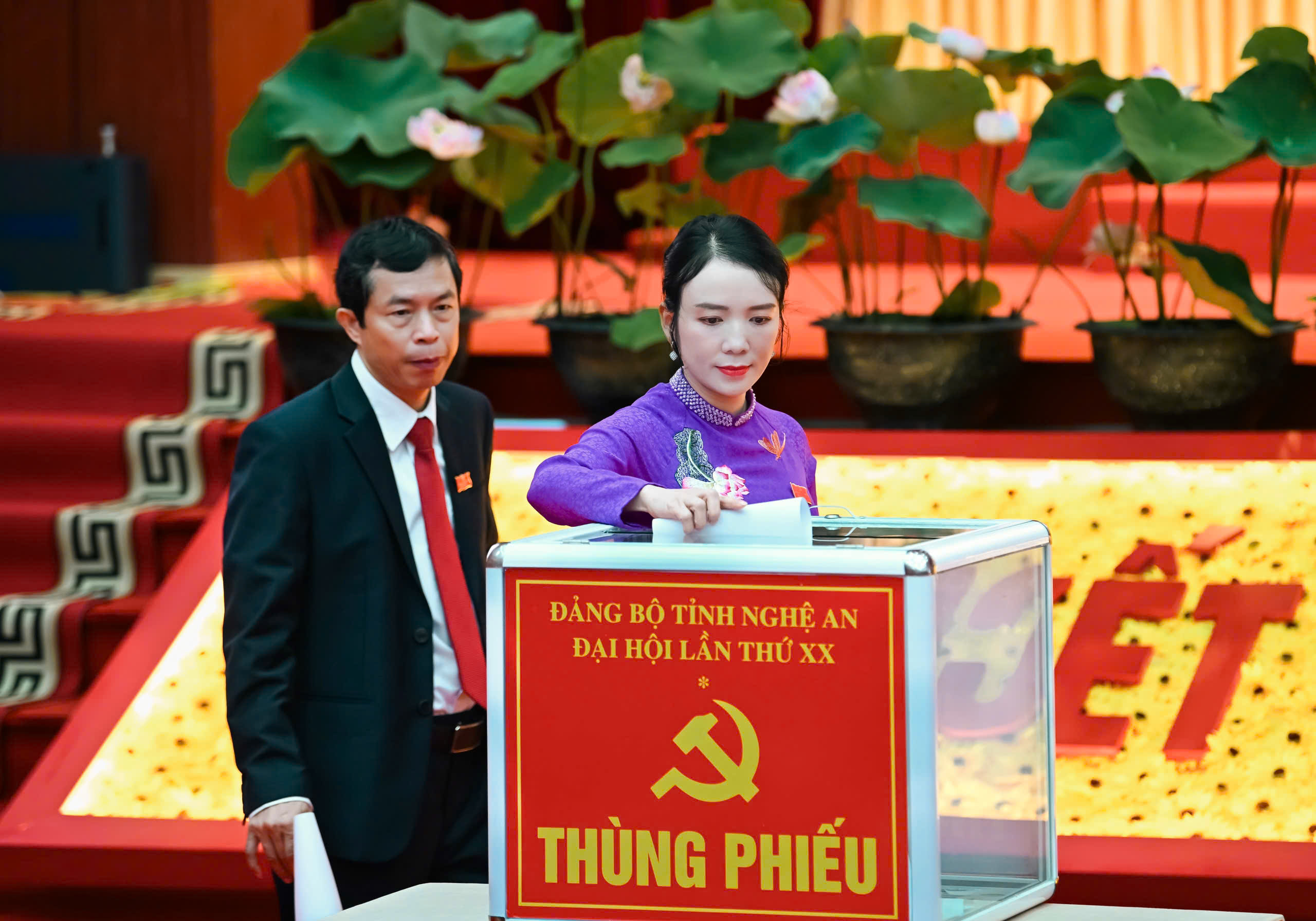 ដំណោះស្រាយដើម្បីរក្សានិងលើកកម្ពស់អត្តសញ្ញាណវប្បធម៍របស់ Nghe An ក្នុងយុគសម័យថ្មី - រូបថត ៣