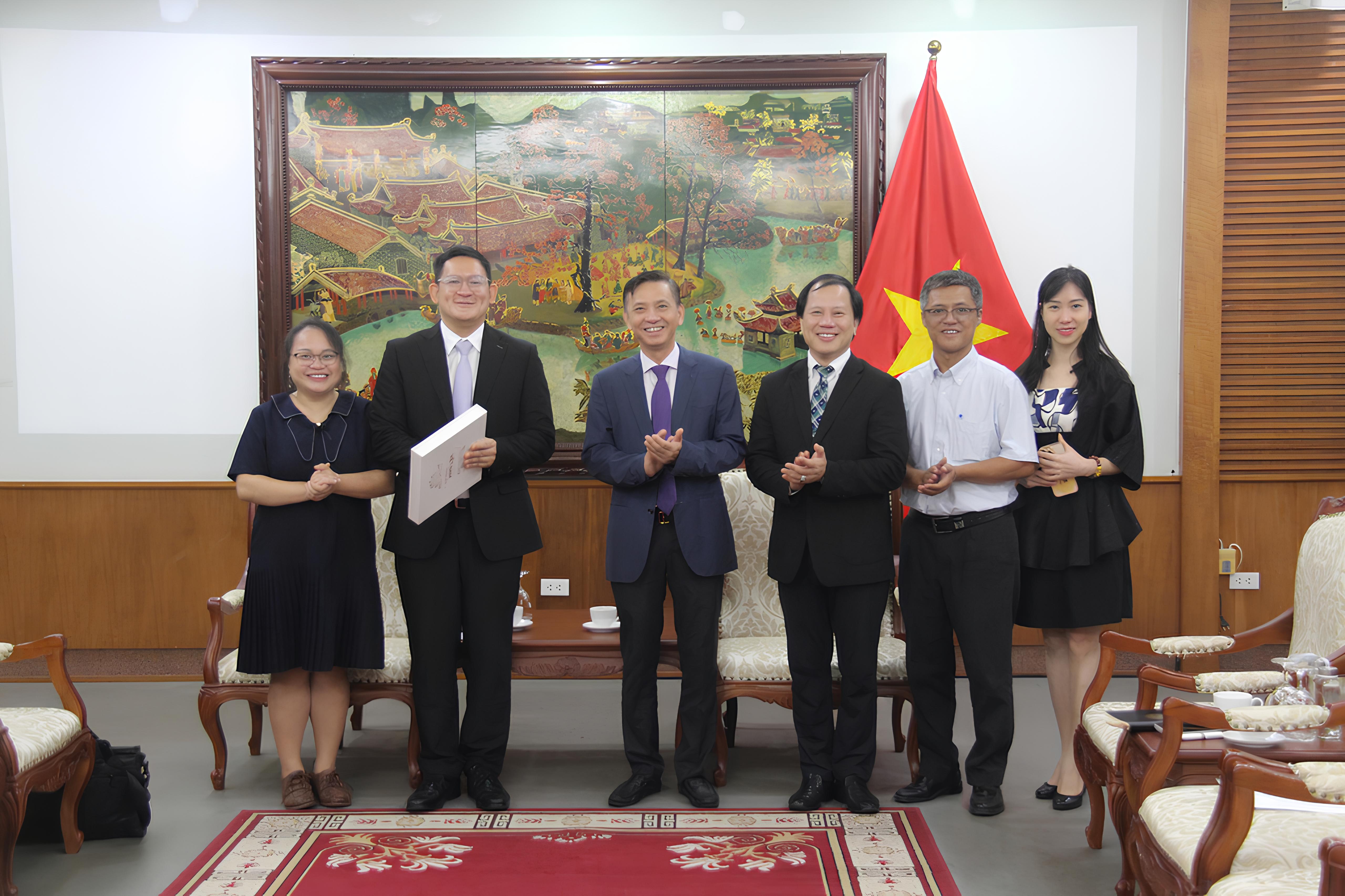 Vietnam považuje ochranu autorských práv za „klíč“ k rozvoji kulturního průmyslu – foto 4