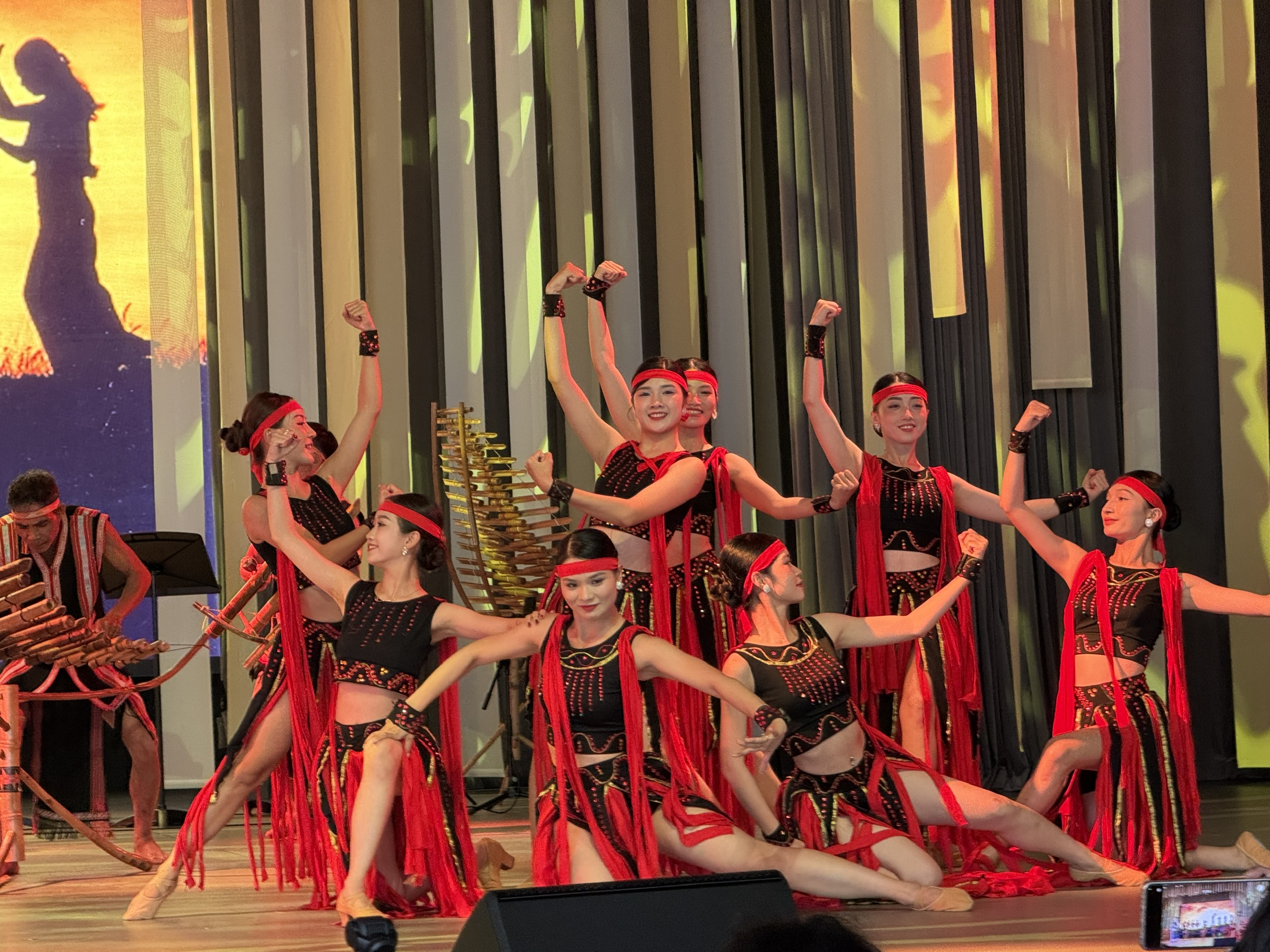 Когда искусство становится связующим «посланником» — фото 4