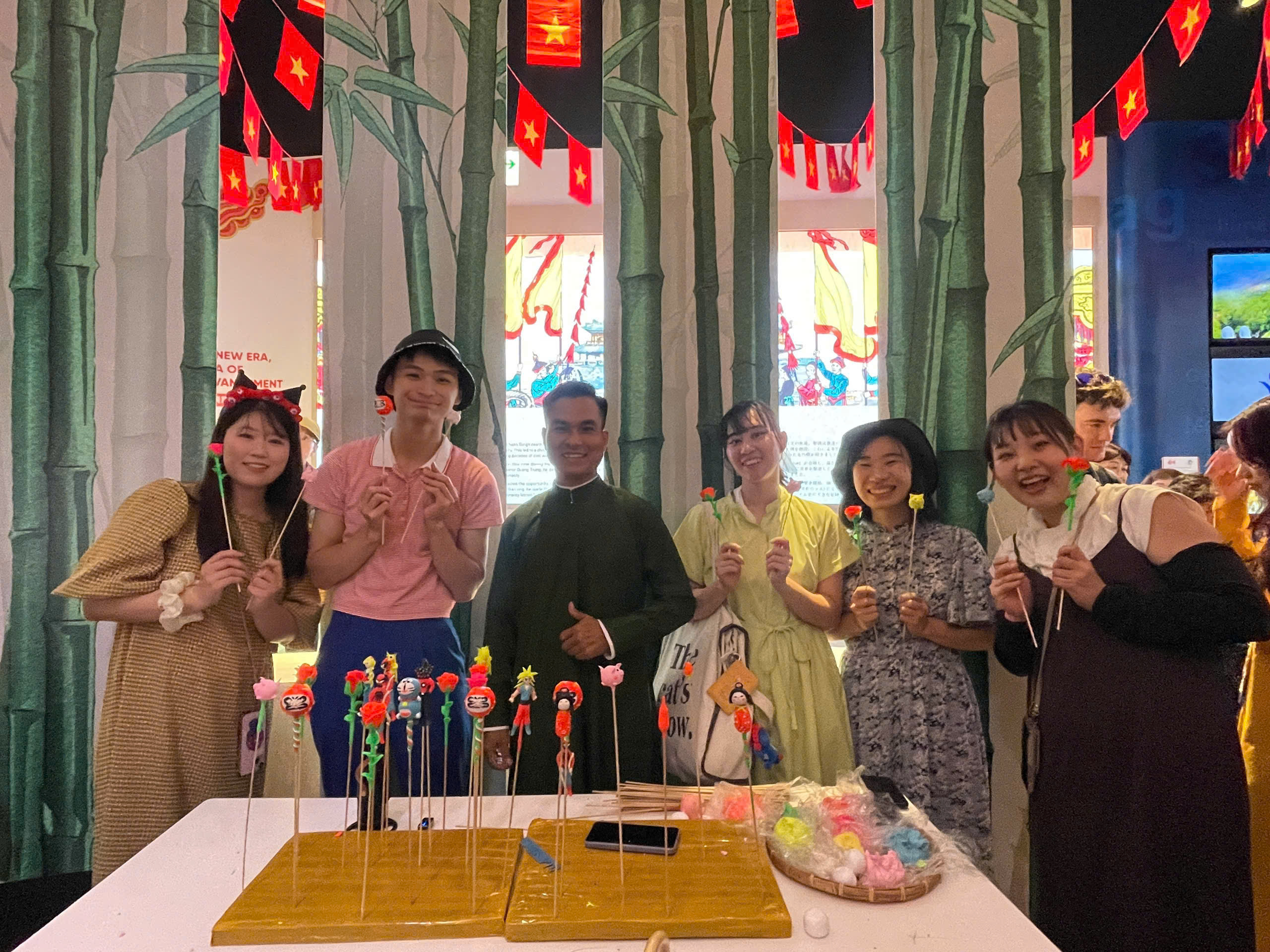 Ponte que leva a cultura vietnamita aos amigos internacionais - foto 7