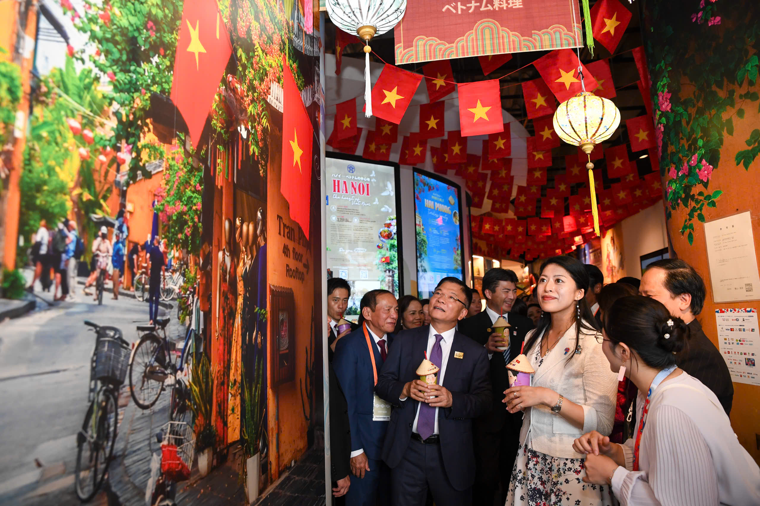 Ponte leva a cultura vietnamita a amigos internacionais - foto 3