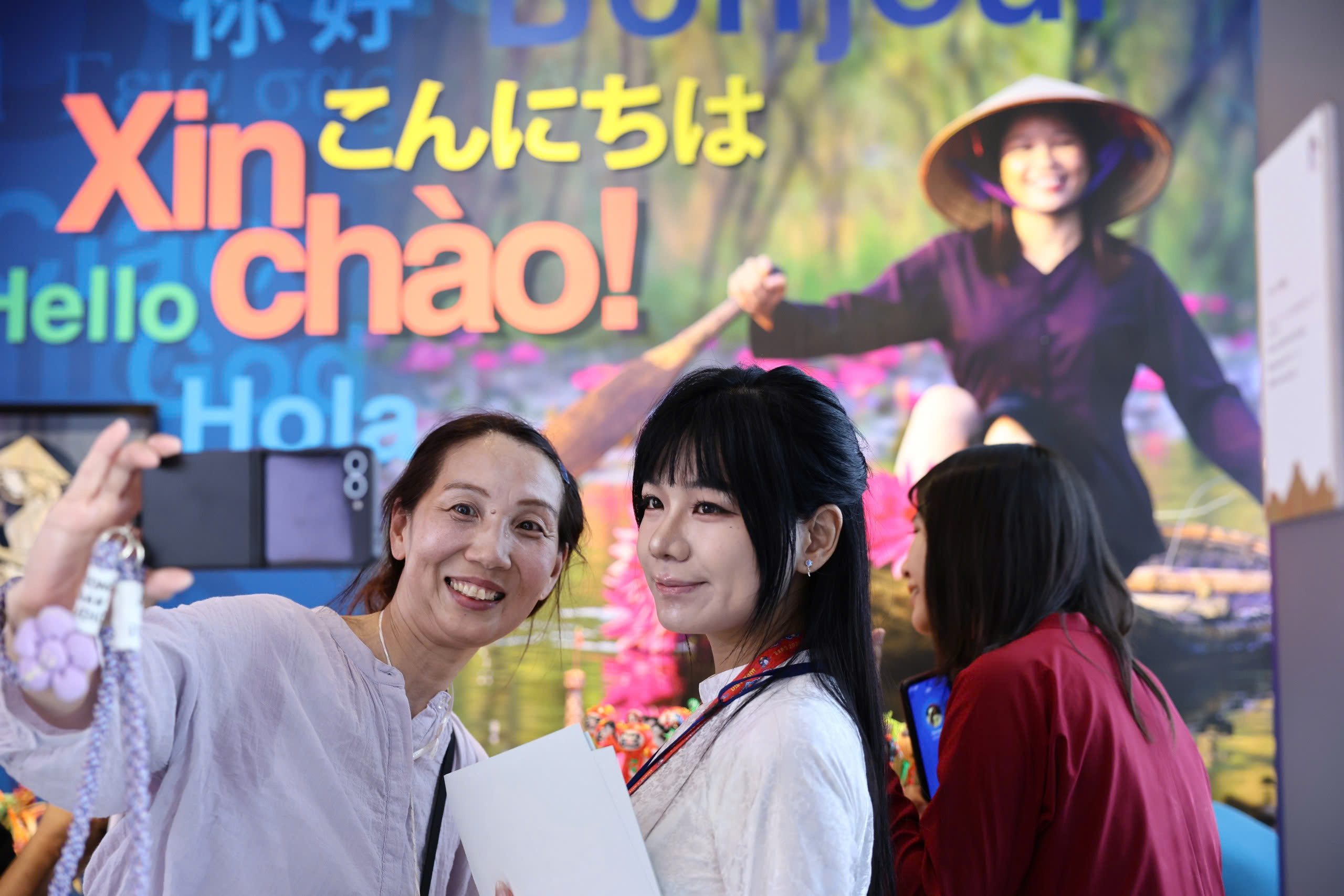 Ponte que leva a cultura vietnamita aos amigos internacionais - foto 14