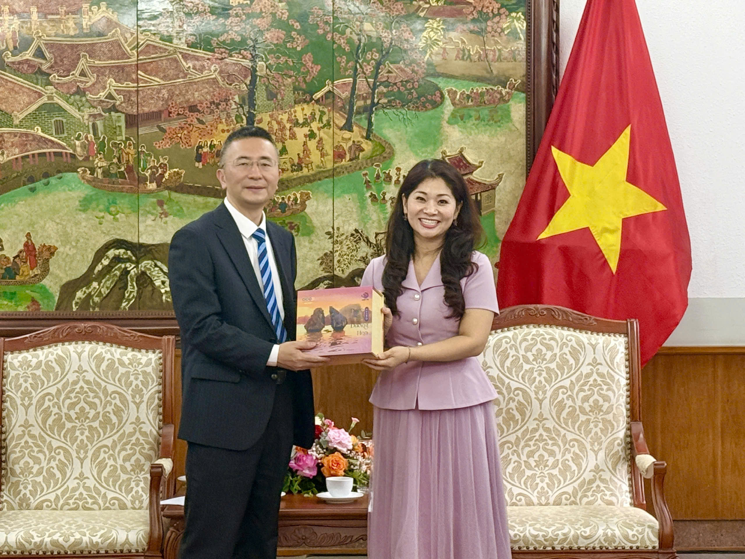 ផ្សព្វផ្សាយសក្ដានុពលនៃកិច្ចសហប្រតិបត្តិការវប្បធម៌ និងទេសចរណ៍រវាងវៀតណាម និងយូណាន (ចិន) - រូបថត ៣