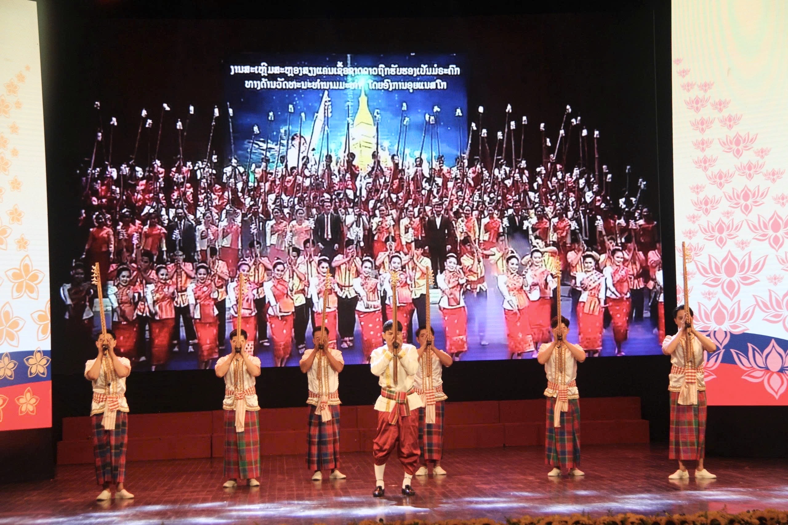 Melody នៃមិត្តភាព សាមគ្គីភាព - រូបថត ៦