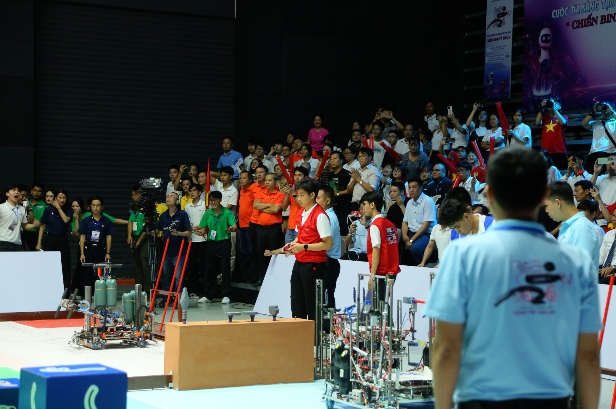 Đại học Lạc Hồng vô địch Robocon Việt Nam 2026 - ảnh 1