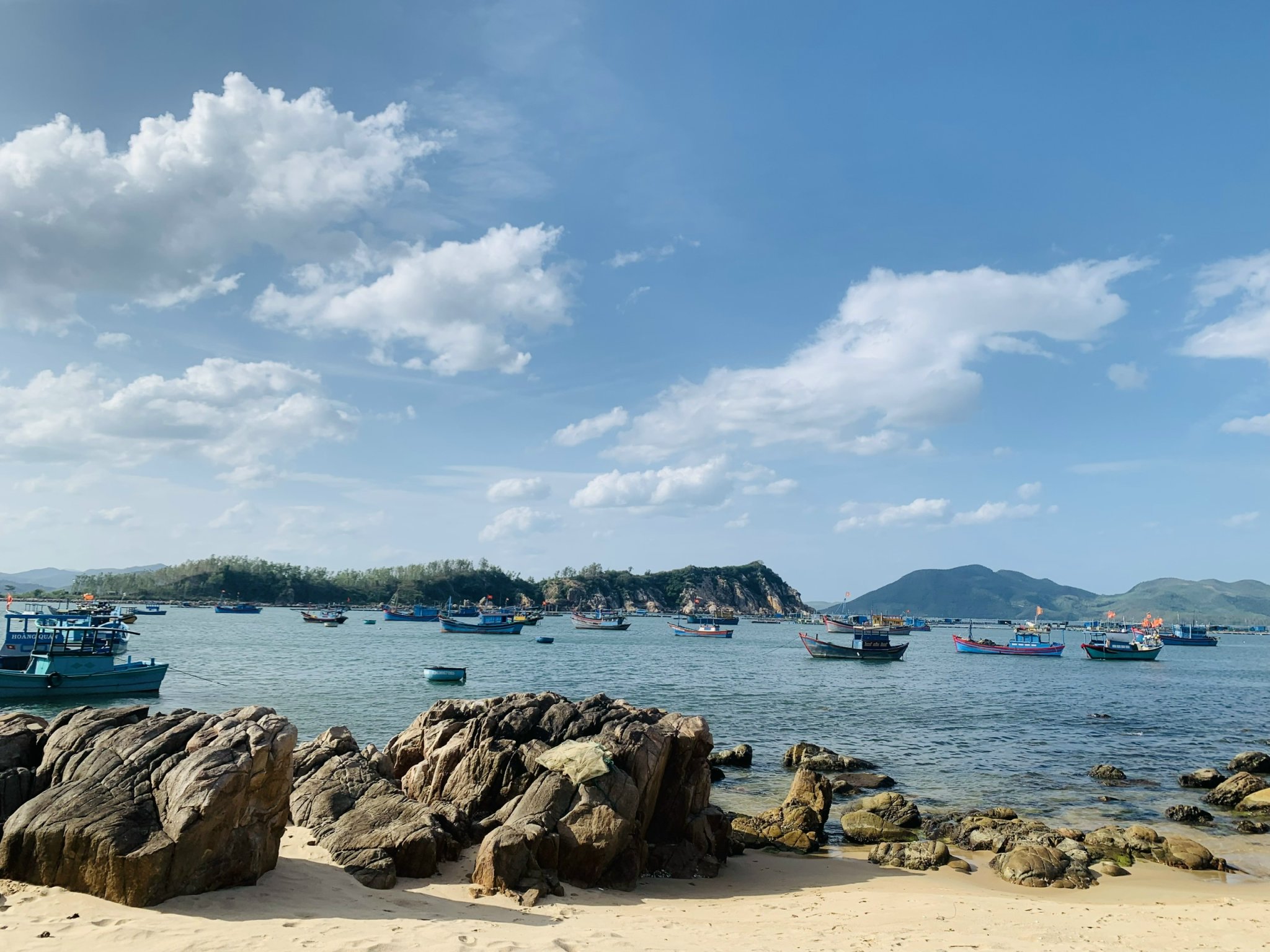 زیبایی منحصر به فرد روستای ماهیگیری گان دو - عکس 2