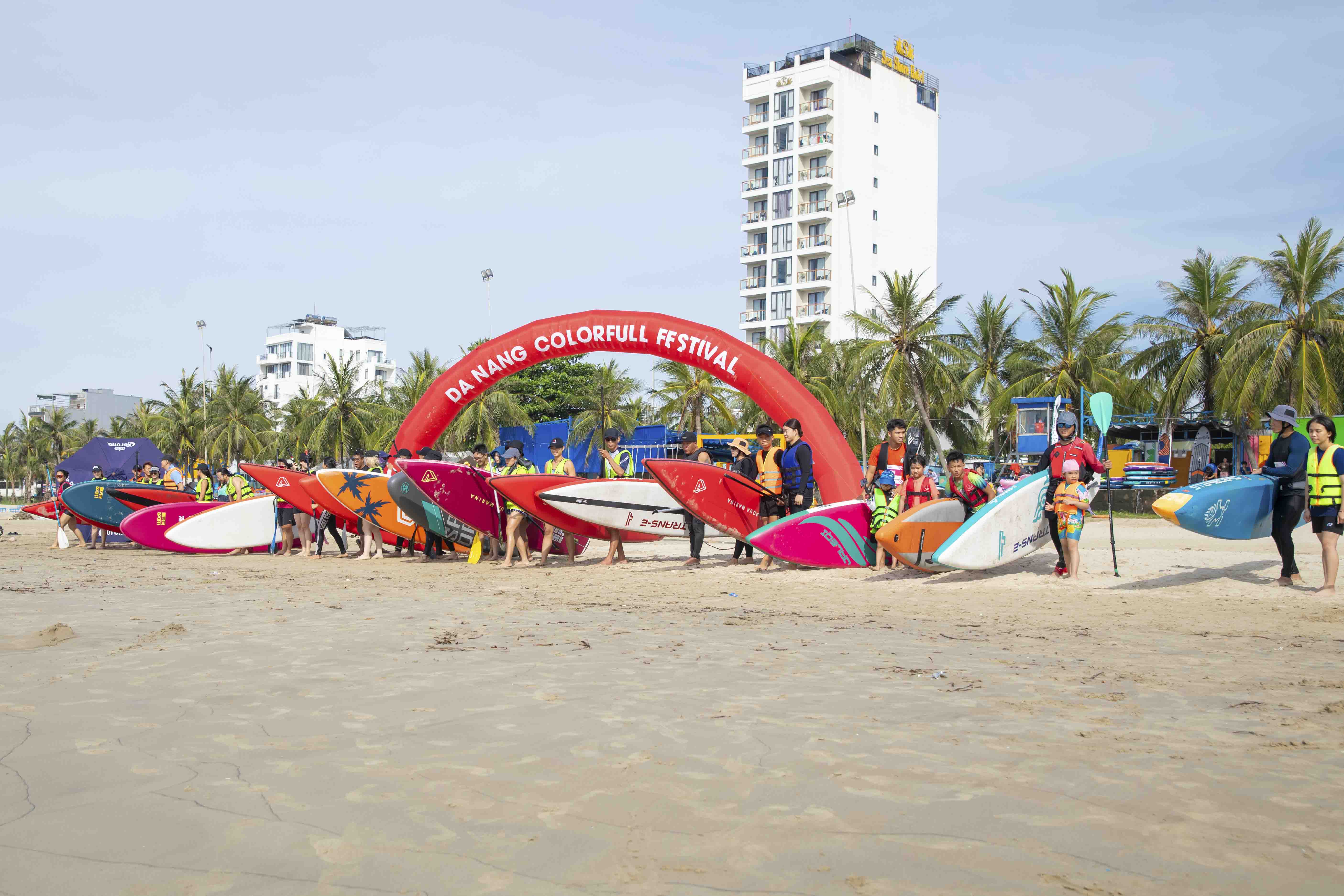 Esportes marinhos coloridos - foto 1