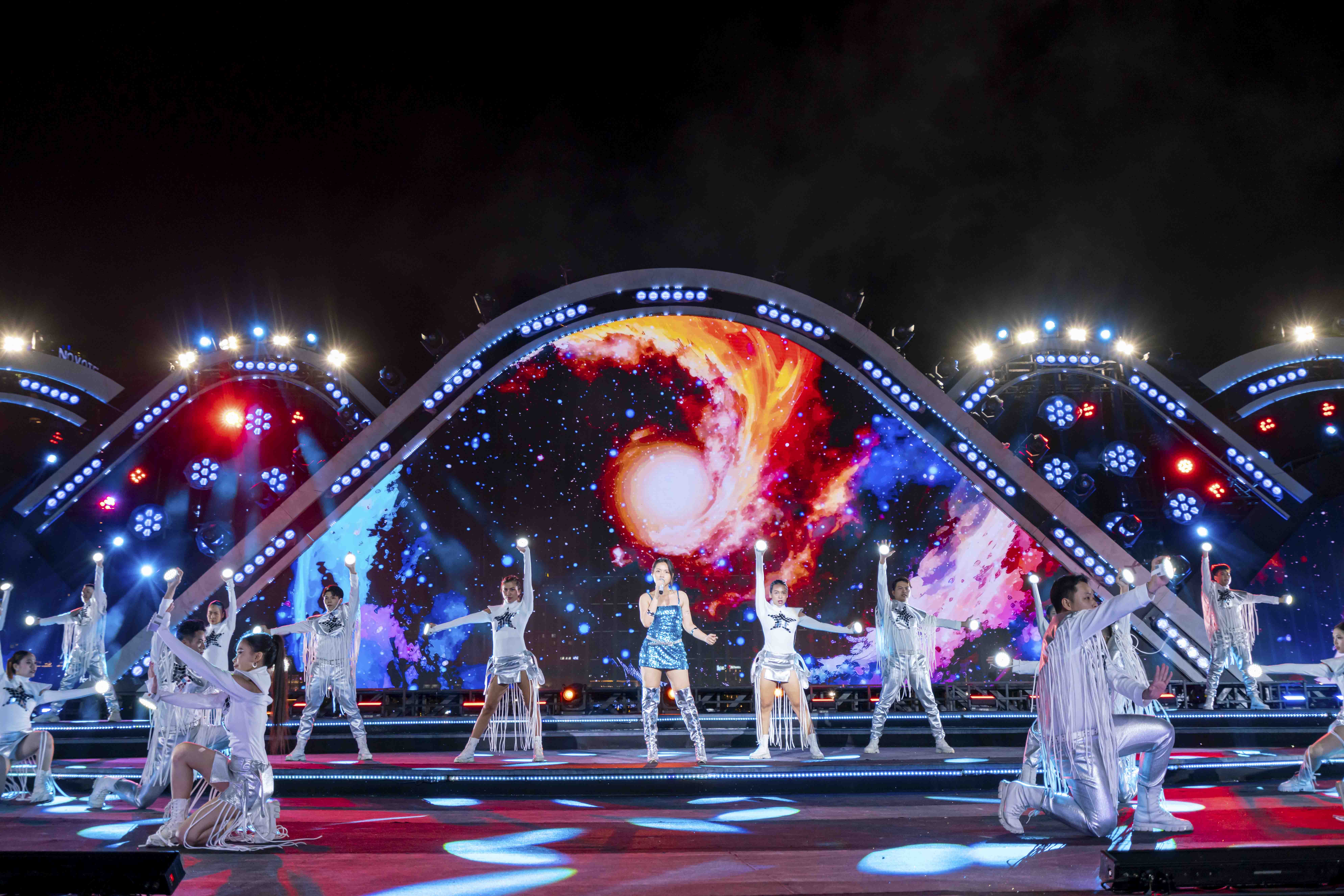 কোরিয়া বনাম ইতালি, ডিআইএফএফ ২০২৫-এর ৫ম রাত হান নদীতে বিস্ফোরণের প্রতিশ্রুতি - ছবি ১