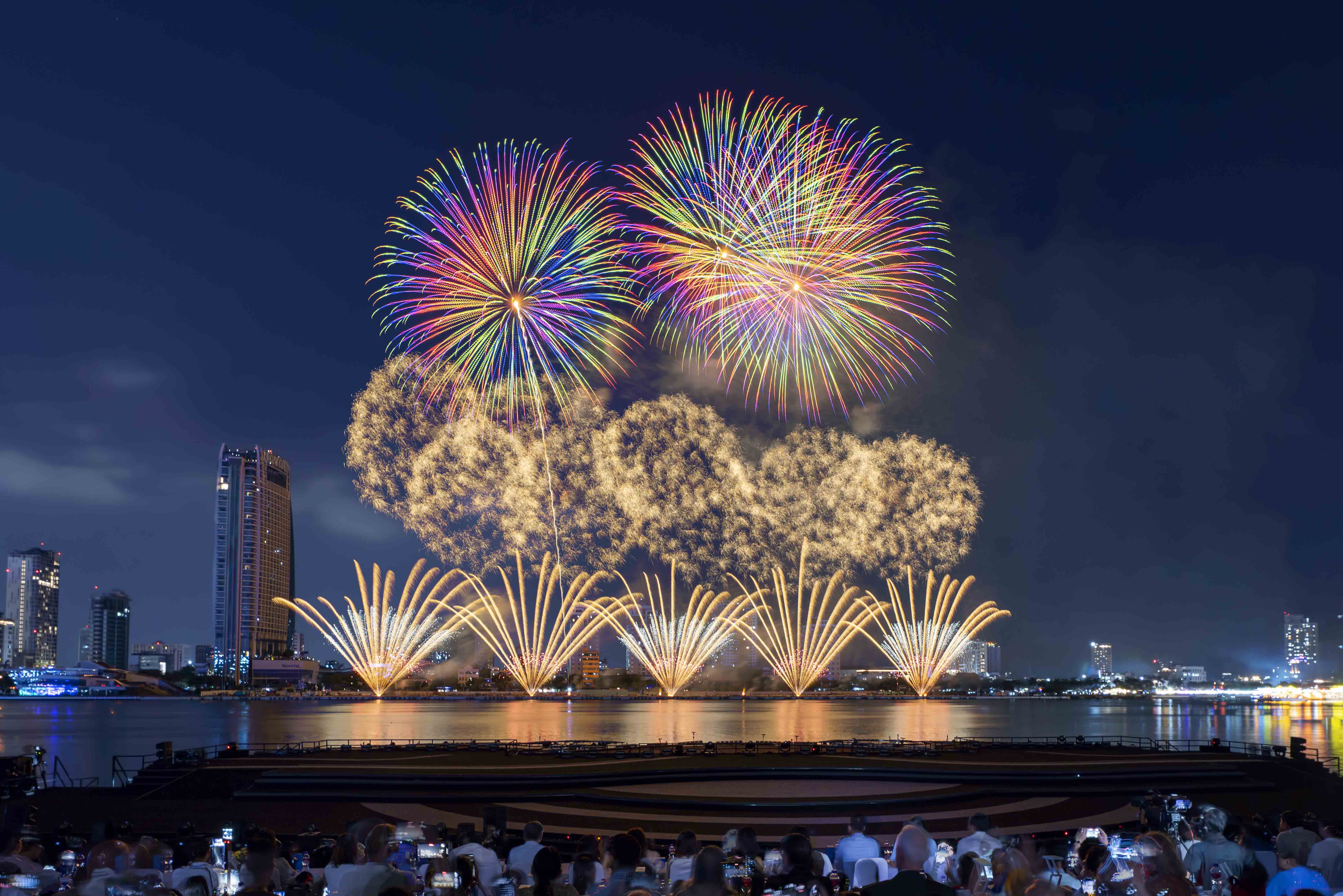 Vietnam och Kina tävlar i finalkvällen av DIFF 2025 den 12 juli - foto 2