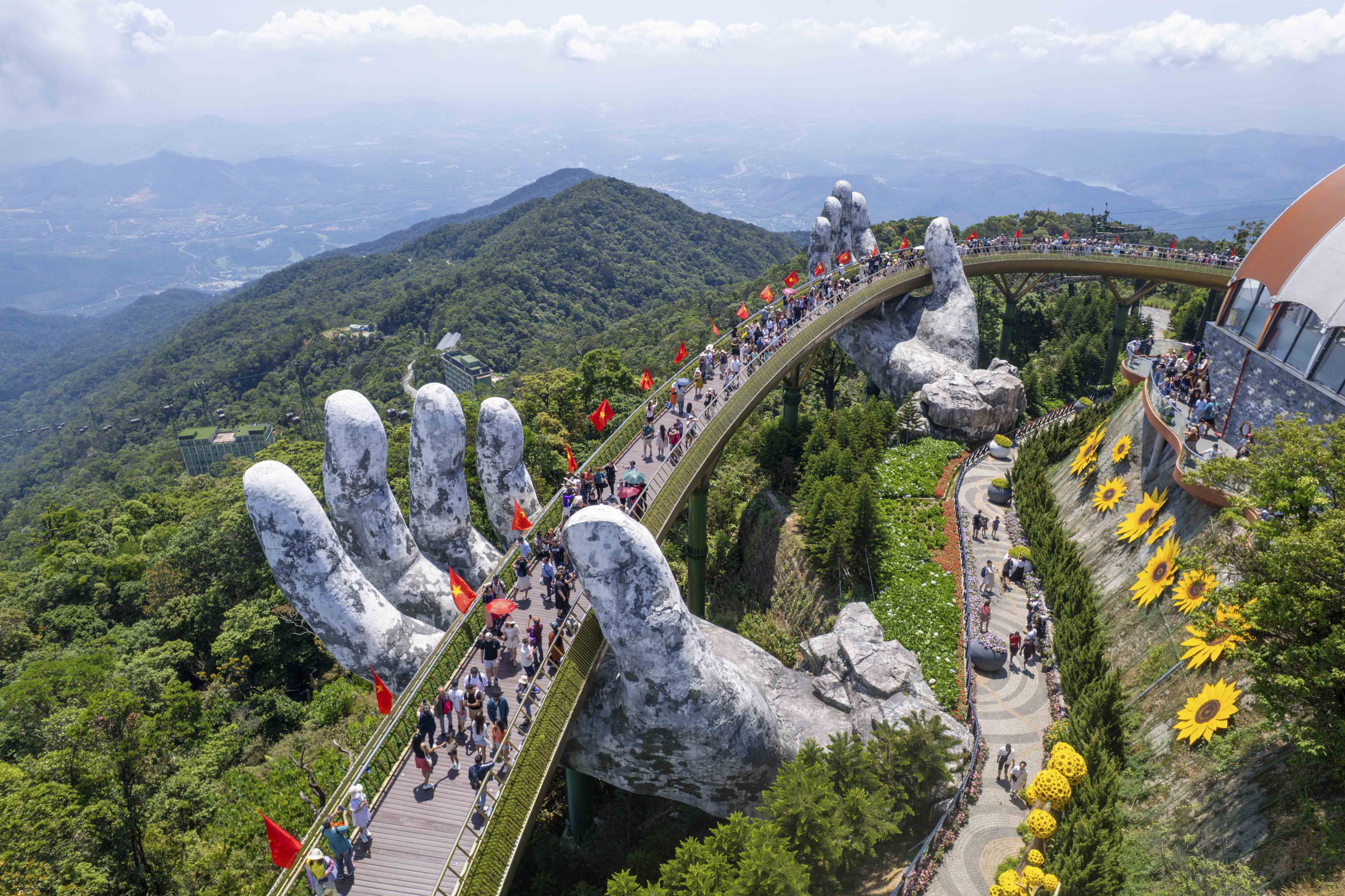 ດ່າໜັງ ຂຶ້ນ 7 ແຫ່ງໃນອັນດັບການທ່ອງທ່ຽວທົ່ວໂລກ - ຮູບທີ 2