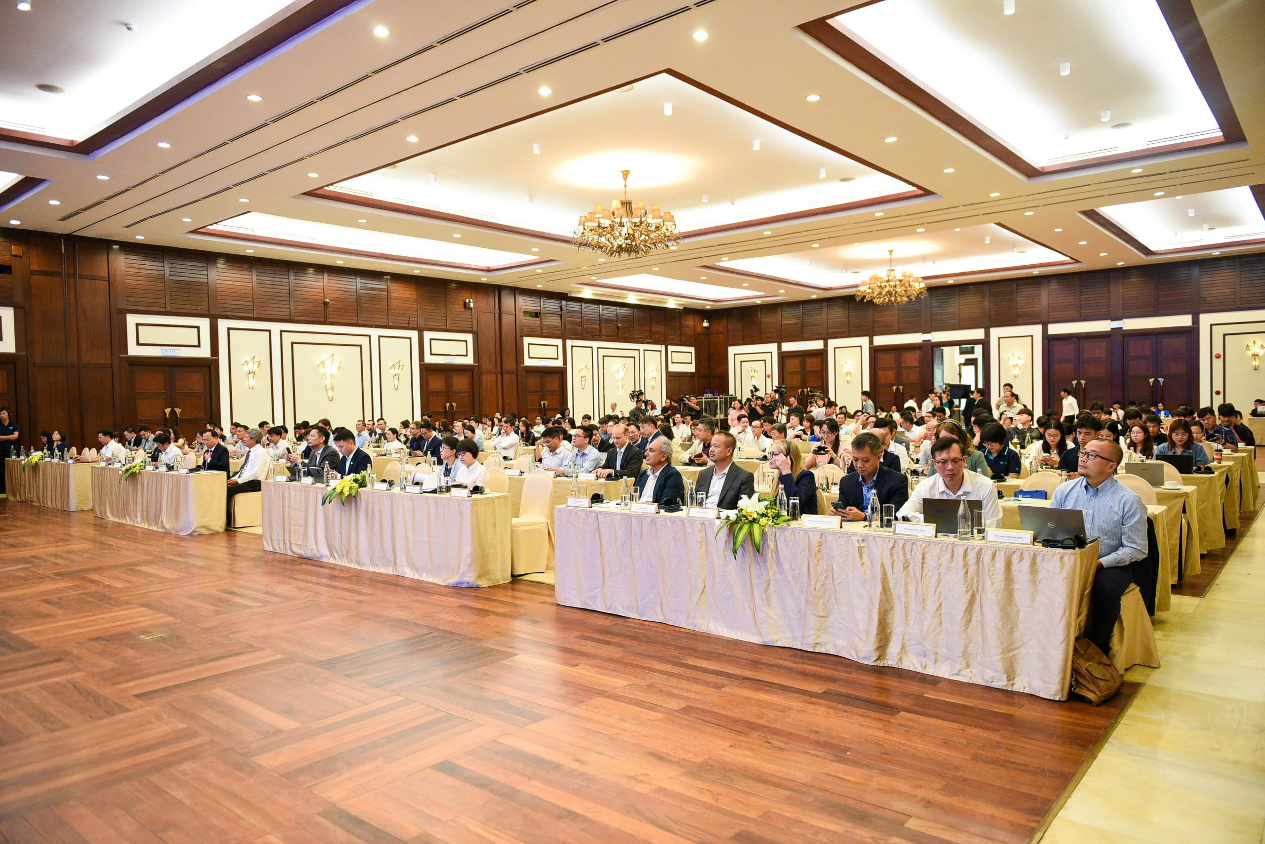 Đà Nẵng thúc đẩy hệ sinh thái bán dẫn, hướng tới trở thành trung tâm công nghệ cao của khu vực miền Trung - ảnh 3