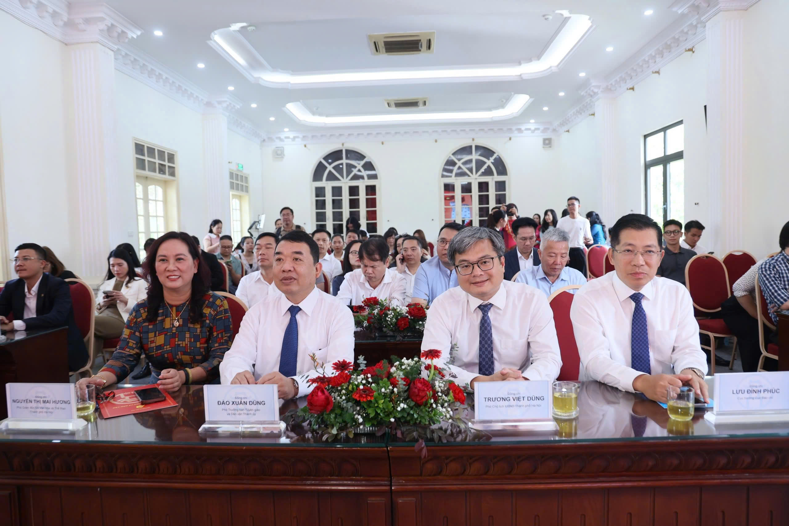 هانوی اپلیکیشن و وبسایت «A80 - افتخار ویتنام» را راهاندازی کرد - عکس ۱