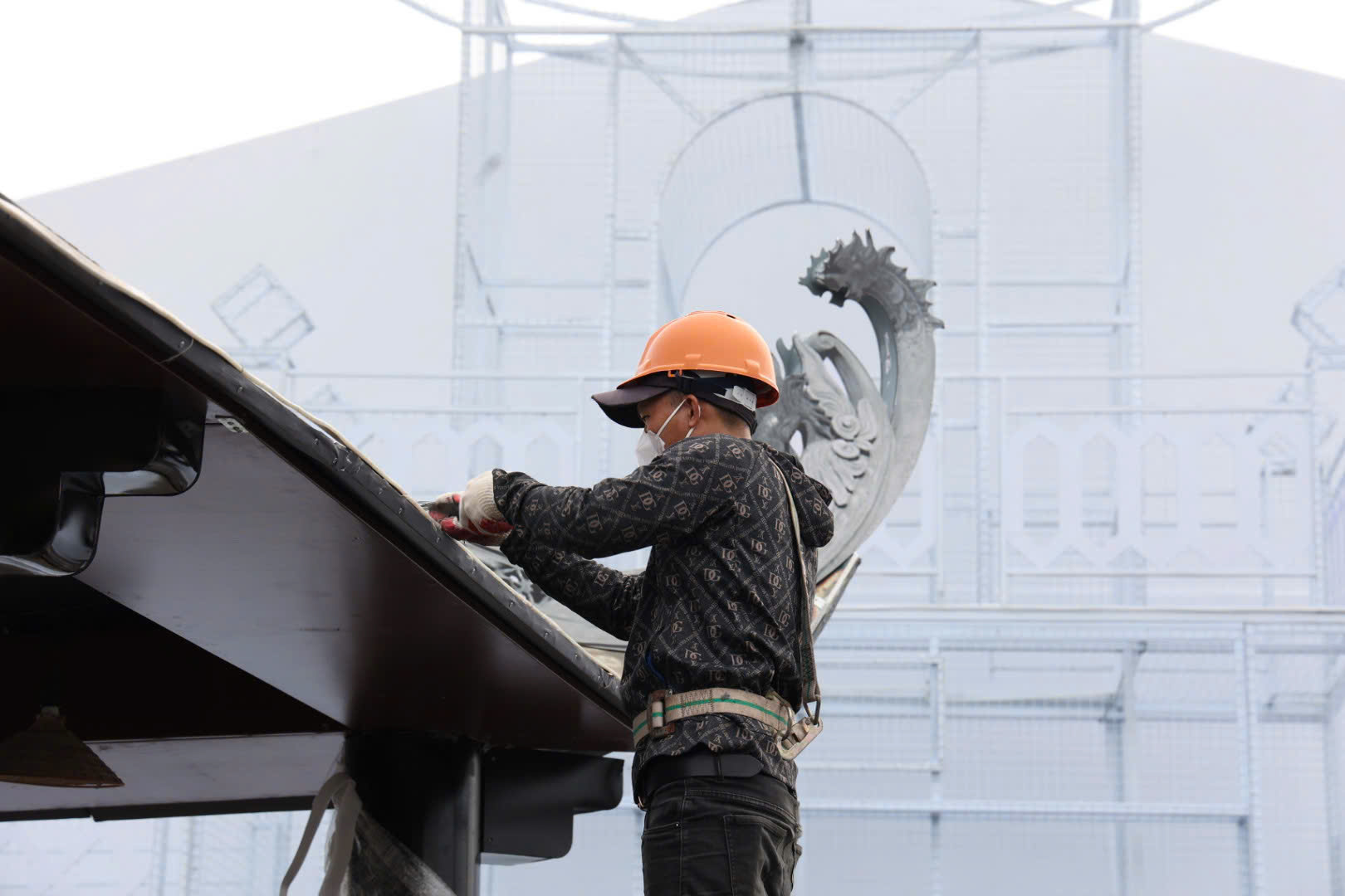 ハノイ人民委員会副委員長が国家功績博覧会で建設の進捗状況を視察 - 写真4