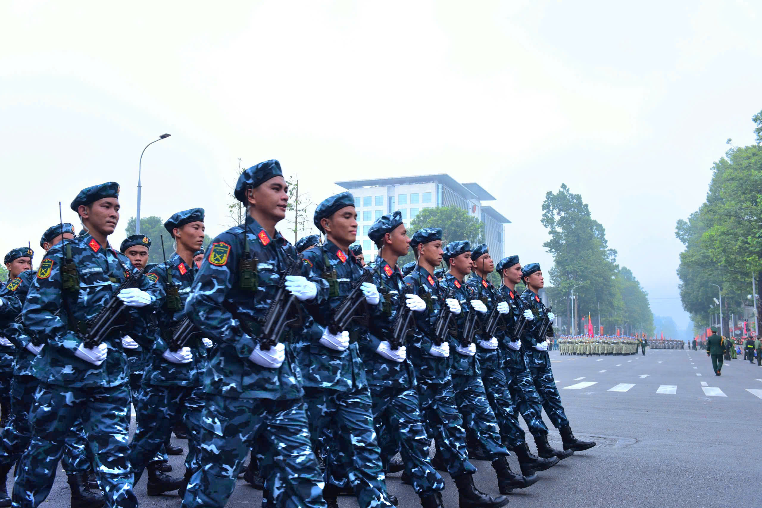 ຍ້ອງຍໍກອງທັບປະຊາຊົນຫວຽດນາມ - ພາບ 6