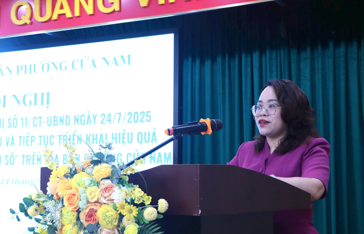 Cua Nam Ward៖ នាំមកនូវការផ្លាស់ប្តូរឌីជីថលដែលភ្ជាប់យ៉ាងជិតស្និទ្ធជាមួយនឹងចលនាត្រាប់តាមស្នេហាជាតិ - រូបថត ១