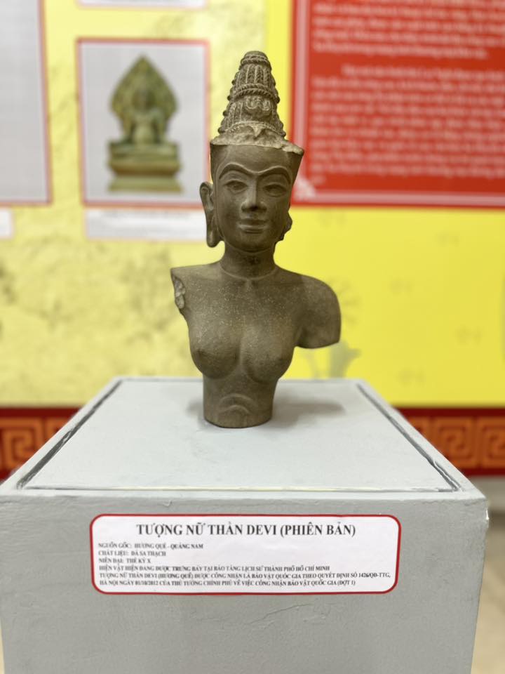 Admirando tesouros nacionais - A quintessência da herança Quang - foto 2