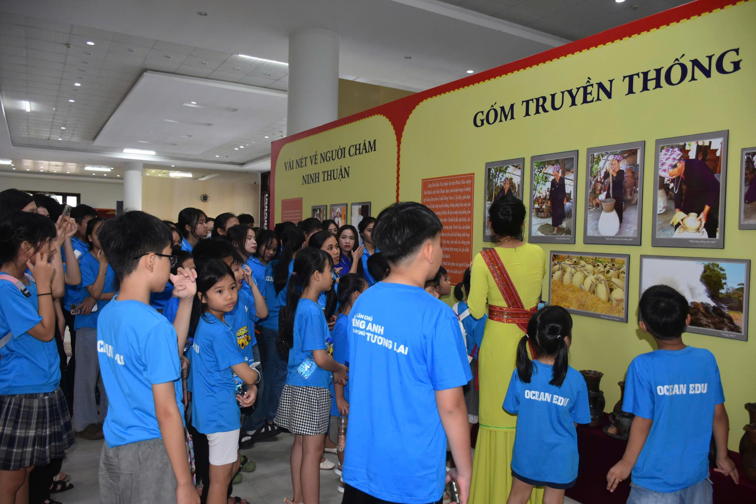 Admirando tesouros nacionais - A quintessência da herança Quang - foto 6