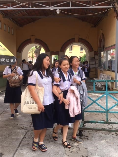 Thiếu mã đề thi, thí sinh phải kéo dài thời gian làm bài muộn hơn quy định - ảnh 1