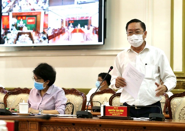 TP.HCM: Từ 5.8 không đeo khẩu trang nơi công cộng sẽ bị xử phạt - ảnh 1