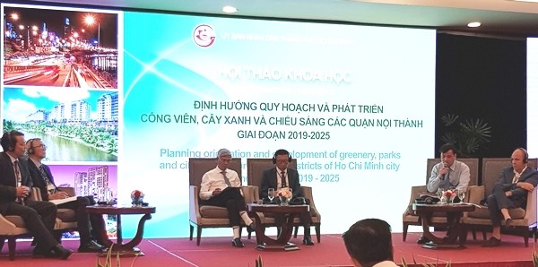 Nghịch lý công viên công cộng tại TP.HCM: Đất ít thì nhiều, đất rộng thì thiếu - ảnh 1