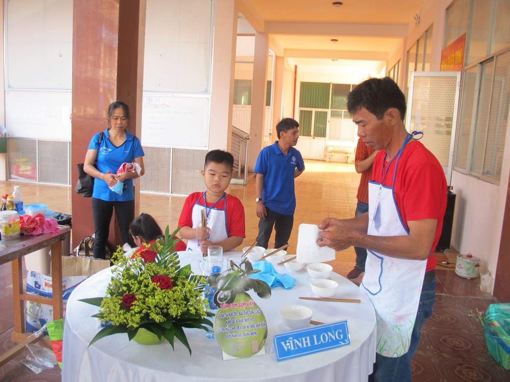 Đem "đặc sản" đến Ngày hội Gia đình tiêu biểu Tây Nam Bộ - ảnh 3