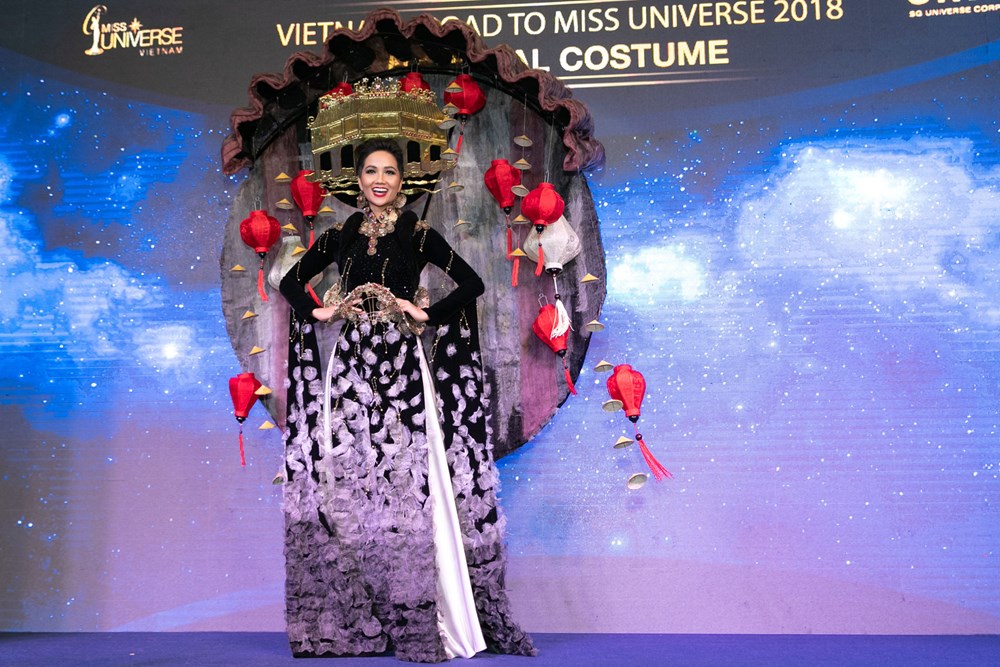 H’Hen Niê mang "Bánh mì" đến Miss Universe 2018 - ảnh 4