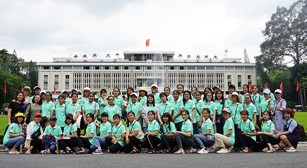 “Mở đường đến tương lai” cho nữ sinh dân tộc thiểu số - ảnh 2