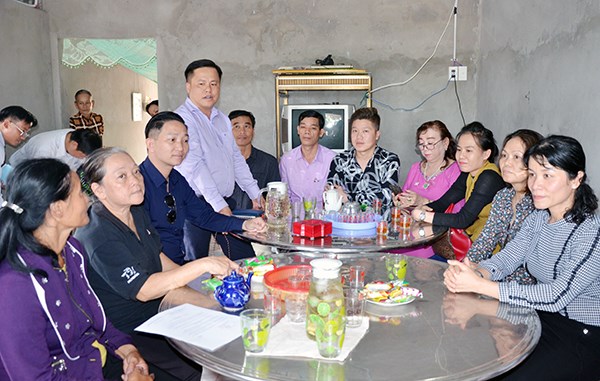 Báo Văn Hóa phối hợp trao nhà tình thương tại Long An - ảnh 5